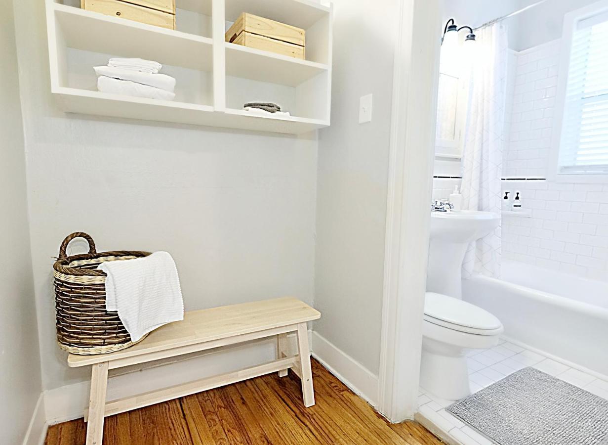Relaxing 1 Bedroom Near Lower Greenville Free Parking Далас Екстериор снимка